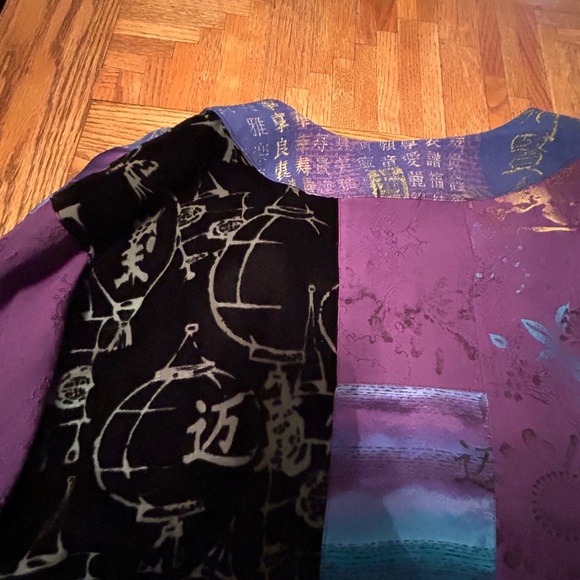 Chico’s women’s silk and velvet kimono jacket. . Size 2 (women’s medium).mint - Picture 2 of 13